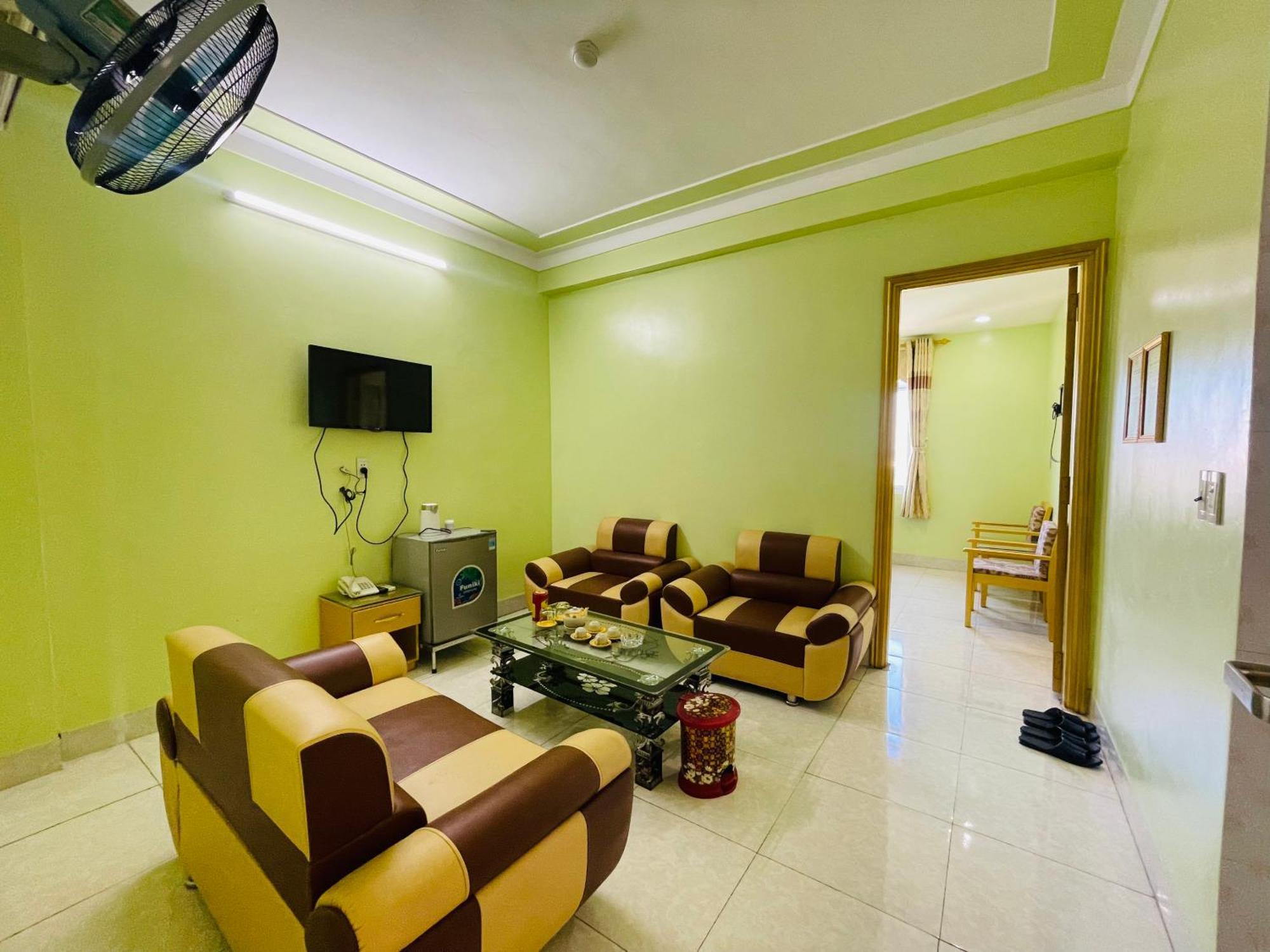 Khach San Ngoc Ly 8 Hotel Thanh Hoa ภายนอก รูปภาพ