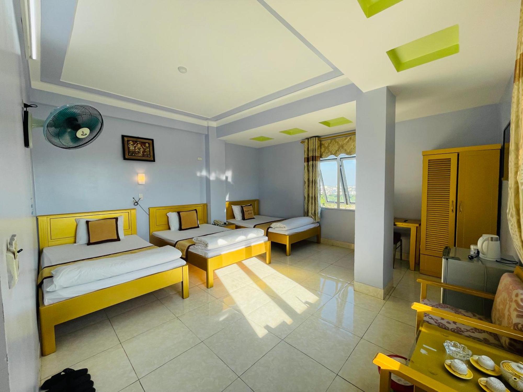 Khach San Ngoc Ly 8 Hotel Thanh Hoa ภายนอก รูปภาพ